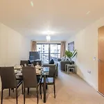 Luxury 2 Bed Apartment